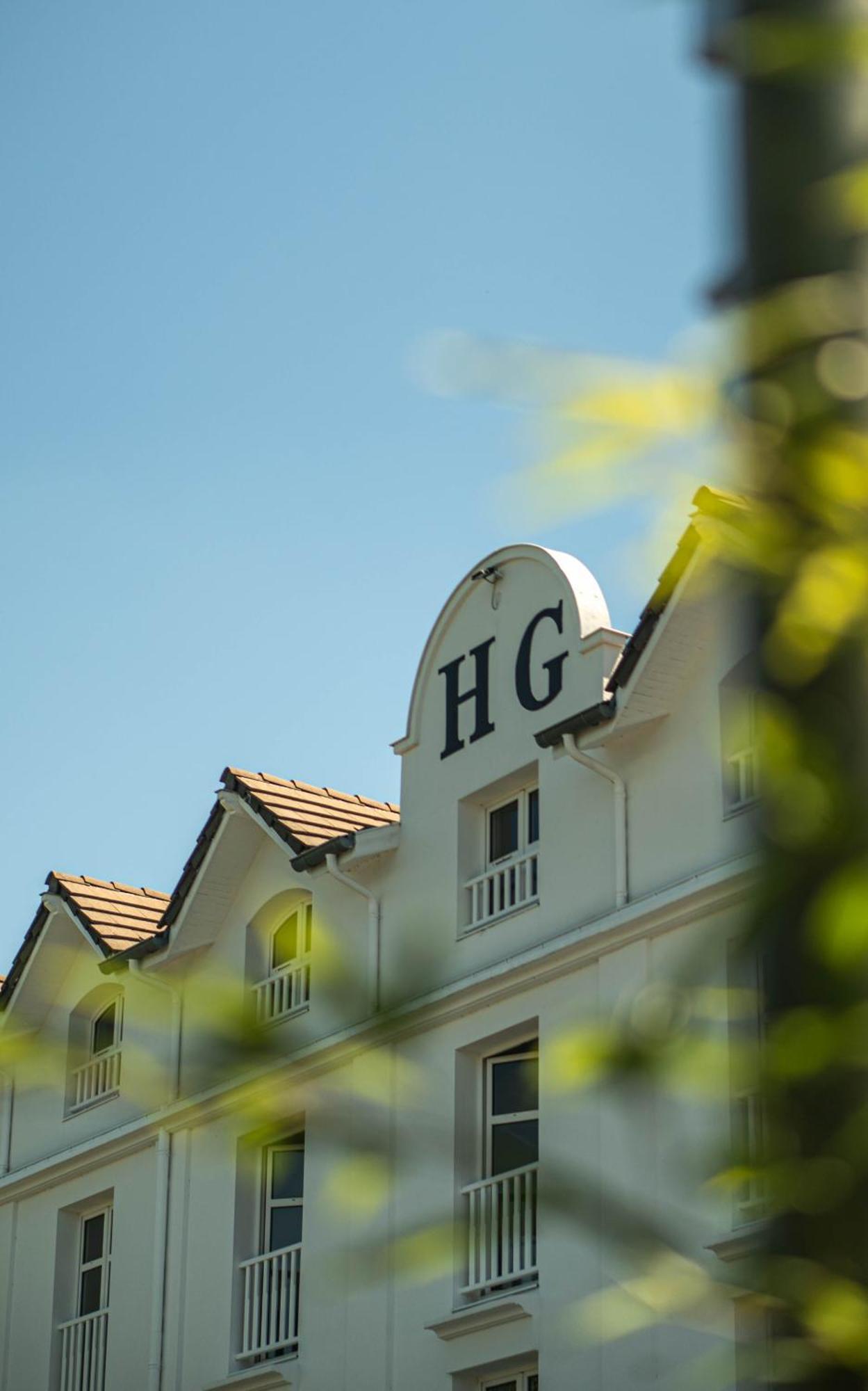 Hotel Du Golf Saint-Etienne  Buitenkant foto