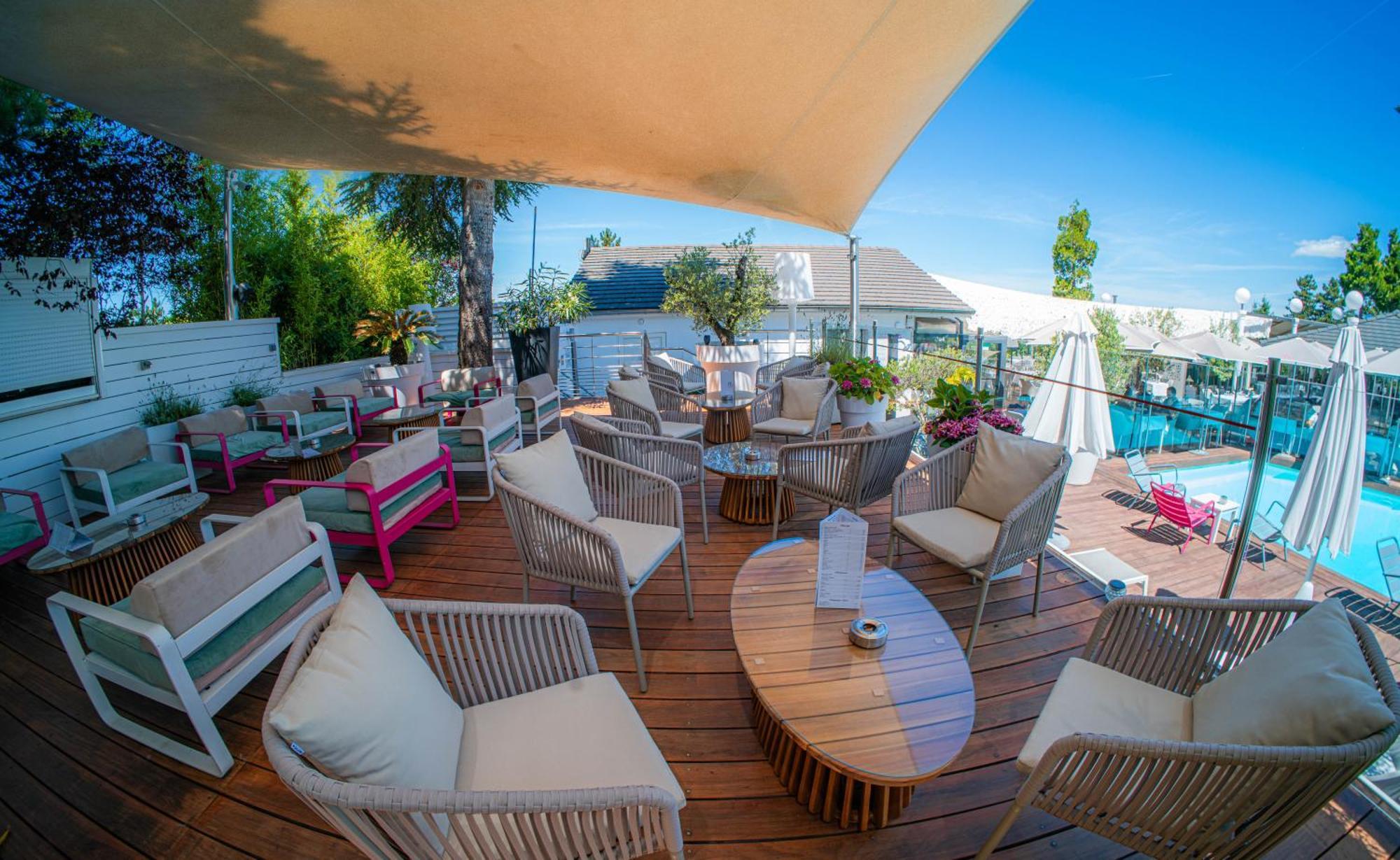 Hotel Du Golf Saint-Etienne  Buitenkant foto